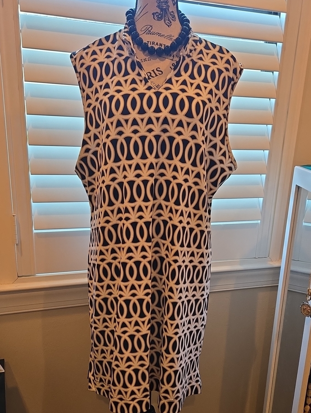 Lulu B (1X) Loose Fit Dress Geometric Patter 22" Pit To Pit